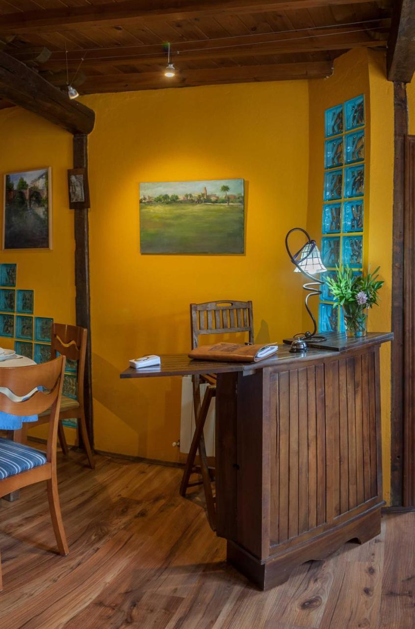 Micro-Hostal La Puerta Del Perdon Villafranca Del Bierzo Exterior foto
